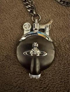 Vivienne Westwood ライターネックレス オーブライターネックレス