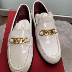 ヴァレンティノ　新品　ローファー　VALENTINO　ヴァレンチノ　BIANCO