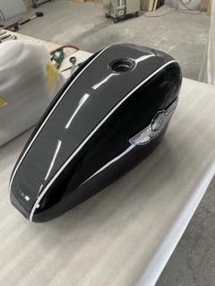 2025年最新】Harley-Davidson 用品の種類：タンク バイク タンク