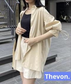 Thevon バックドロスト7分袖ブロードシャツ ベージュ