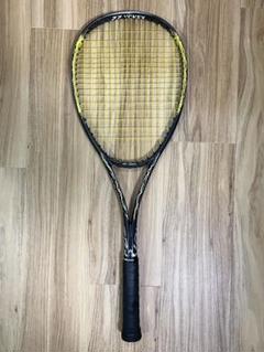 VOLTRAGE 7Sテニスラケット 黒/黄色 ボルトレージ 新シリーズVOLTRAGEデビュー記念！ ラケットが手元に届きお試し