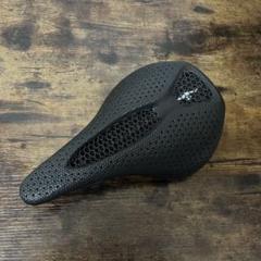 Sワークス パワー アーク カーボンサドル [S-WORKS POWER ARC