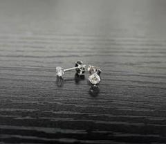 AVALANCHE アバランチ 14Kホワイトゴールド スタッズ ピアス 5mm AVALANCHE アバランチ 14Kホワイトゴールド スタッズ ピアス 9mm