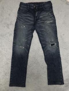 新品Levi's ダメージ加工ダークブルーデニム