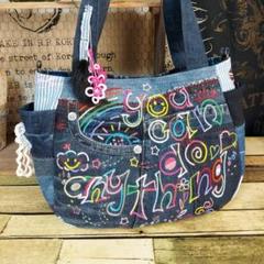 大きな刺繍デニムバック　No.565　デニムリメイク　デニムパッチワーク 大きな刺繍デニムバック No.565 デニムリメイク デニムパッチワーク