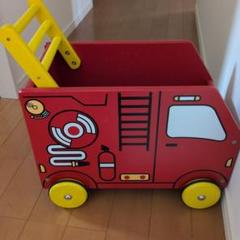 アイムトイ　木製　お片付け　消防車　手押し車