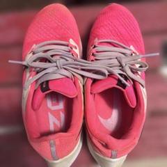 NIKEトレーニングシューズ メッシュ ピンク23.5センチ