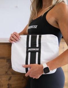 【新品・未使用】jazzerciseジャザサイズ　アパレルLサイズ 新品・未使用】jazzerciseジャザサイズ レギンス Sサイズ - メルカリ