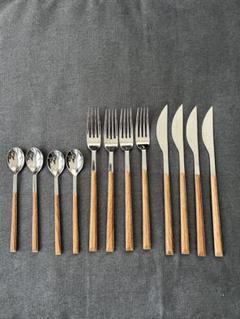 4-PIECE FLATWARE SET WITH STRIPED HANDLE | Zara Home United