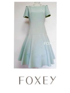 FRESH GREEN – FOXEY 公式オンラインブティック