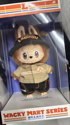 Wacky Mart Series ぬいぐるみ ラブブ 店員 - メルカリ