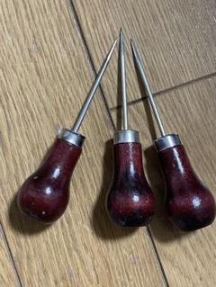 手作り縫い針3本セットシングルゴード型革パンチホールシール 木製ハンドル