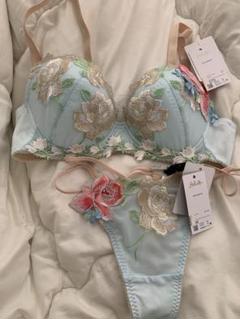 【数量は多】 D75 中国の花嫁ブラジャーショーツセット Salute M メルカリ - 下着・アンダーウェア