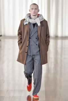 18AW gosha rubchinskiyチェスターコート 18AW gosha rubchinskiyチェスターコート - メルカリ