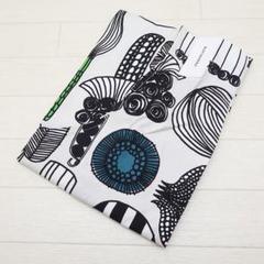 Marimekko マリメッコ エプロン プータルフリン パルハートのサムネイル