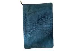 GENUINE LEATHERダークブルー クロコダイル風 クラッチバッグ