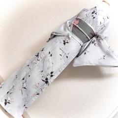 夏着物 絽 着物“静か～に心打つ！無垢な梅と淡い光に包まれた花歌”小紋 K-93 新品 五泉 東京染小紋 夏着物 正絹 絽“桜であり蝶でもある遊び心