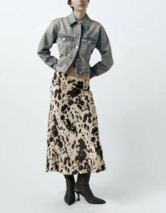 sacai★アニマルプリント ミディスカート sacai(サカイ) スカート(レディース) - 海外通販のBUYMA