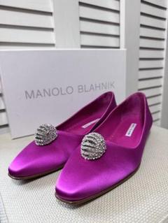 Manolo Blahnik>>ハンギシフラット装飾サテンバレエフラット Manolo Blahnik>>ハンギシフラット装飾サテンバレエフラット 靴