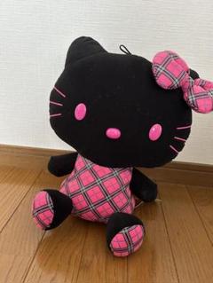 ハローキティ　黒　チェック柄　ぬいぐるみ　ギャル