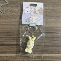 二つセット　ディズニーストア　ミスバニー ぬいぐるみキーホルダー mikko Amazon.co.jp: 【 ディズニー 】 ミス・バニー ＆ とんすけ