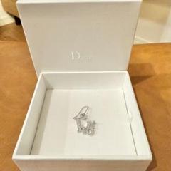 2025年最新】dior ピアス 片耳の人気アイテム - メルカリ