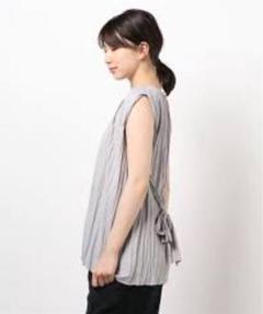 emmi Atelier ワッシャーエアブラウス