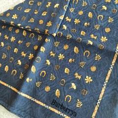 オシャレ☘ Burberry バーバリー ハンカチ 金運 厄除 開運にも♪のサムネイル