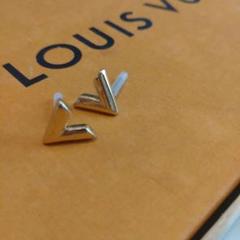 ルイヴィトン☆エセンシャルVピアス片耳のみ LOUIS VUITTON - 【姫路東店】 中古 LOUIS VUITTON | ルイ