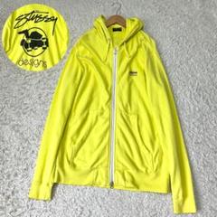 【人気】ステューシー ワンポイント フーディーパーカー ロゴ プリント L