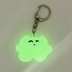 カネコアヤノ ねこ蓄光キーホルダー - メルカリ