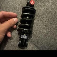 MATE X リアサスペンション エアサス デュアルエア 軽量 165mm 別格の快適性！MATE X リアサスペンションカスタム！！ | トイ