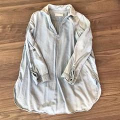 アーバンリサーチ 淡いデニムカラーのロングシャツ 長袖 カットソー