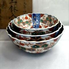 e2892 古伊万里 色絵 深鉢 高さ9cm 太明成化年製 輪花縁 輪花鉢 鉢 e2892 古伊万里 色絵 深鉢 高さ9cm 太明成化年製 輪花縁 輪花鉢 鉢
