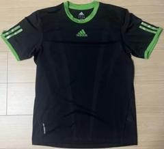 adidas 黒/緑 ショートスリーブ シャツ