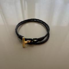 【国内発送】TOM FORD ゴールドトーン＆レザー ブレスレット TOM FORD トムフォード / 黒レザー編み込みブレスレット