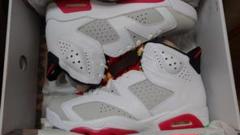 AIR JORDAN 6RETRO 28cm
