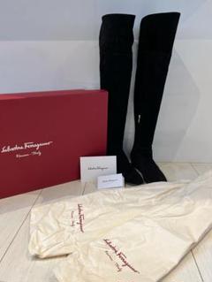 Salvatore Ferragamo 黒 スエード オーバーニーブーツ