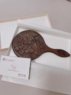 一、　美品　逸品　一彫堂　軽井沢彫り　軽井沢彫　桜柄　手鏡　伝統工芸 一、 美品 逸品 一彫堂 軽井沢彫り 軽井沢彫 桜柄 手鏡 伝統工芸
