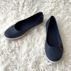美品✨クロックス crocs crocband flat ネイビー W7 廃盤 美品✨クロックス crocs crocband flat ネイビー W7 廃盤 - メルカリ