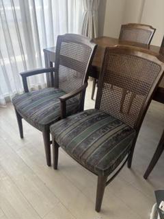 ②カリモク家具 木製チェア