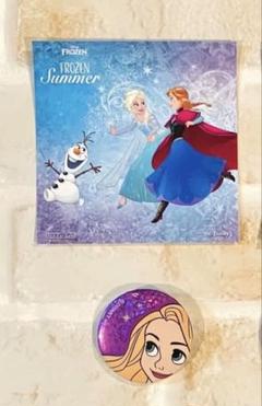 プリンセスパーティーモーメント　ラプンツェル缶バッジ&￼アナと雪の女王