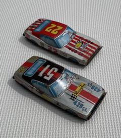 【超安い】 昭和レトロ】ブリキの車 メルカリ - 13cm（2台） ミニカー