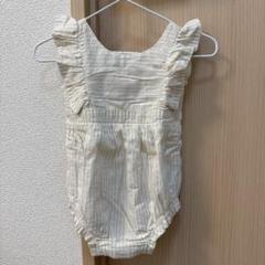 GAP フリル付きストライプロンパース