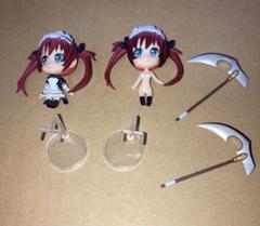 超激レア★クイーンズブレイド アイリ エナジードレイン トレカ2種セット‼︎ クイーンズブレイド ぷちっと 沼地の魔物編 アイリ フィギュア2