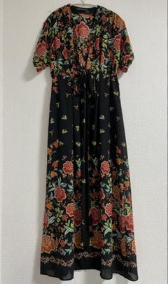 ZARA 花柄 ロングワンピース S 黒×レッド フラワー総柄 エスニック調