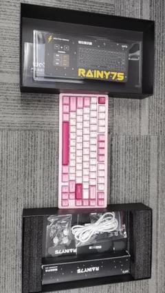 #18 Rainy75 Pro(KAILHココアスイッチ) Pink 18 Rainy75 Pro(KAILHココアスイッチ) Pink（WOB Rainy 75