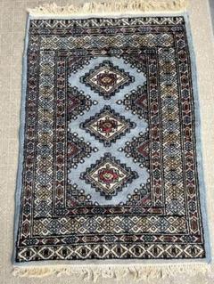 イラン ビンテージラグ 手織り絨毯 カーペット 95cm x 65cm イラン ビンテージラグ 手織り絨毯 カーペット 95cm x 65cm
