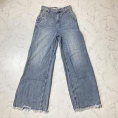美品！ MOUSSY デニム カットオフ フレア スリット ライトブルー