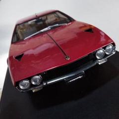 オートアート　ランボルギーニエスパーダ　1/18 三角窓割れあり　ミラー欠品 オートアート ランボルギーニエスパーダ 1/18 三角窓割れあり